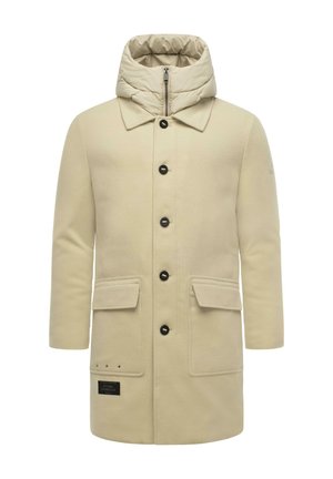 Abrigo de mezcla de lana beige con capucha acolchada, cinco botones negros, dos bolsillos frontales y una etiqueta de marca cerca del dobladillo.