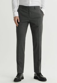 SUPER  - Spodnie materiałowe