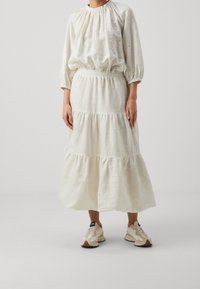 DRYKORN Vardagsklänning - off-white
