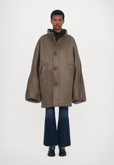 Henrik Vibskov DART JACKET - Klassikaline mantel - grey