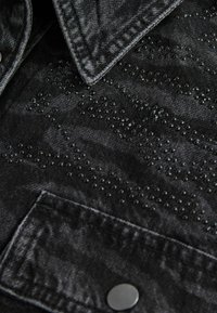 Next PRINTED - Skjortebluser - black zebra