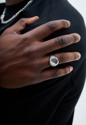 Ed Hardy TIGER EMBOSSED SIGNET - Prsten - silver-coloured