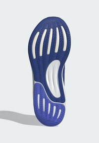 adidas Performance SUPERNOVA STRIDE - Laufschuh Straße - blue metalic/flash aqua