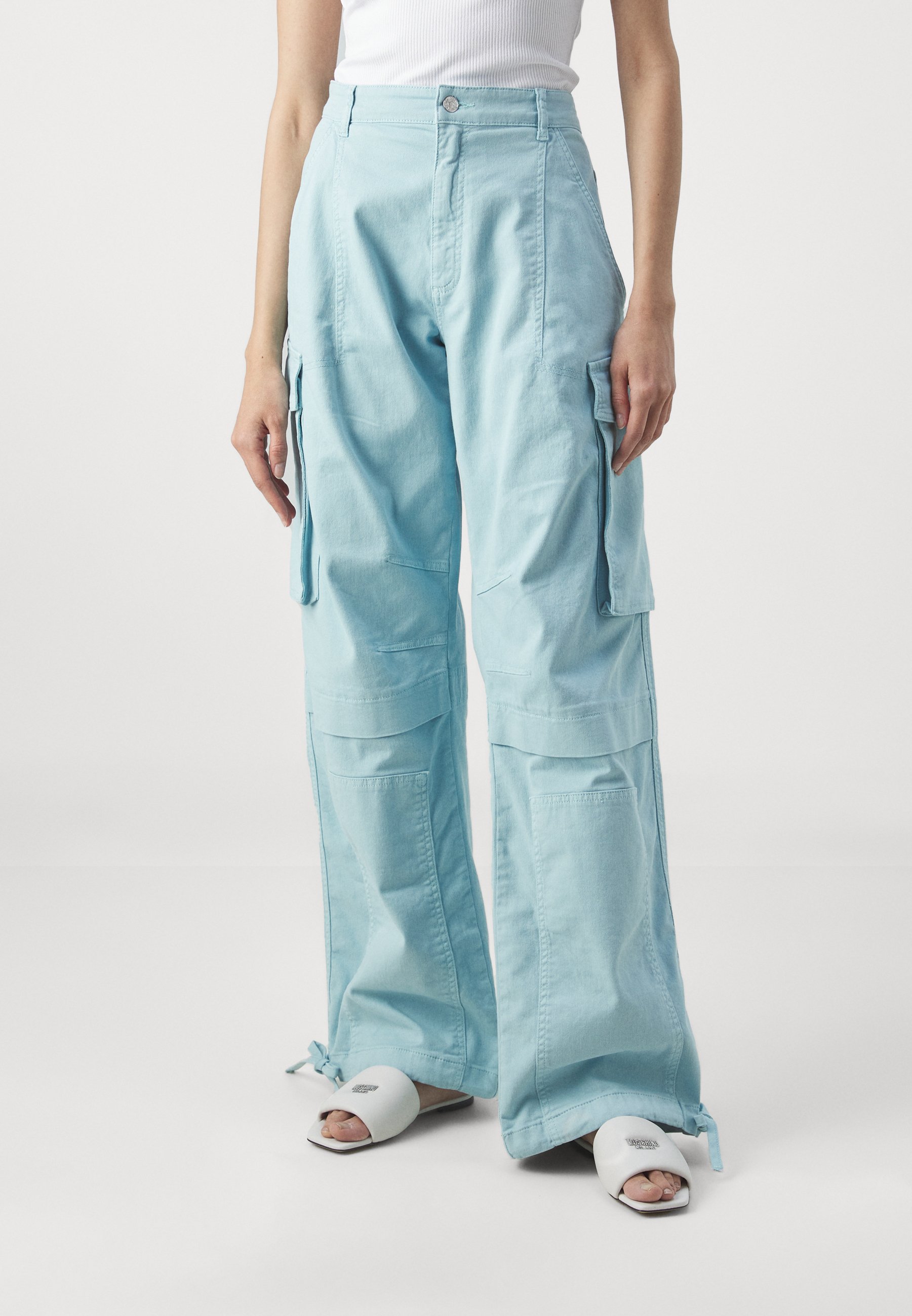 MOSCHINO JEANS TROUSERS - Cargo trousers - light blue - Zalando