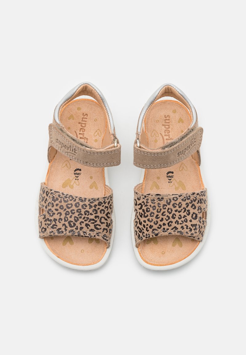 Superfit Sparkle sandaal voor meisjes, Beige Goud 4000, 29 EU Superfit Sparkle sandaal voor meisjes, Beige Goud 4000, 29 EU