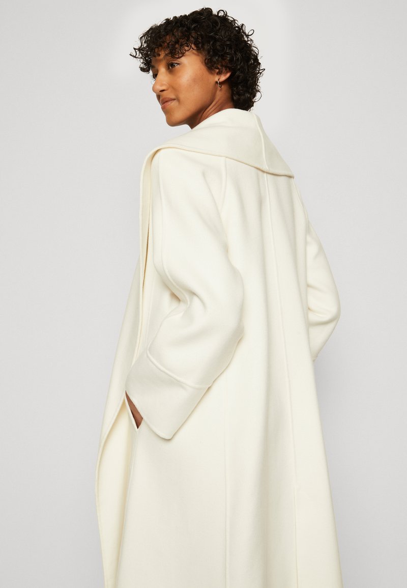 MARCIANO BY GUESS KEERA COAT - Klassischer Mantel - pale pearl 