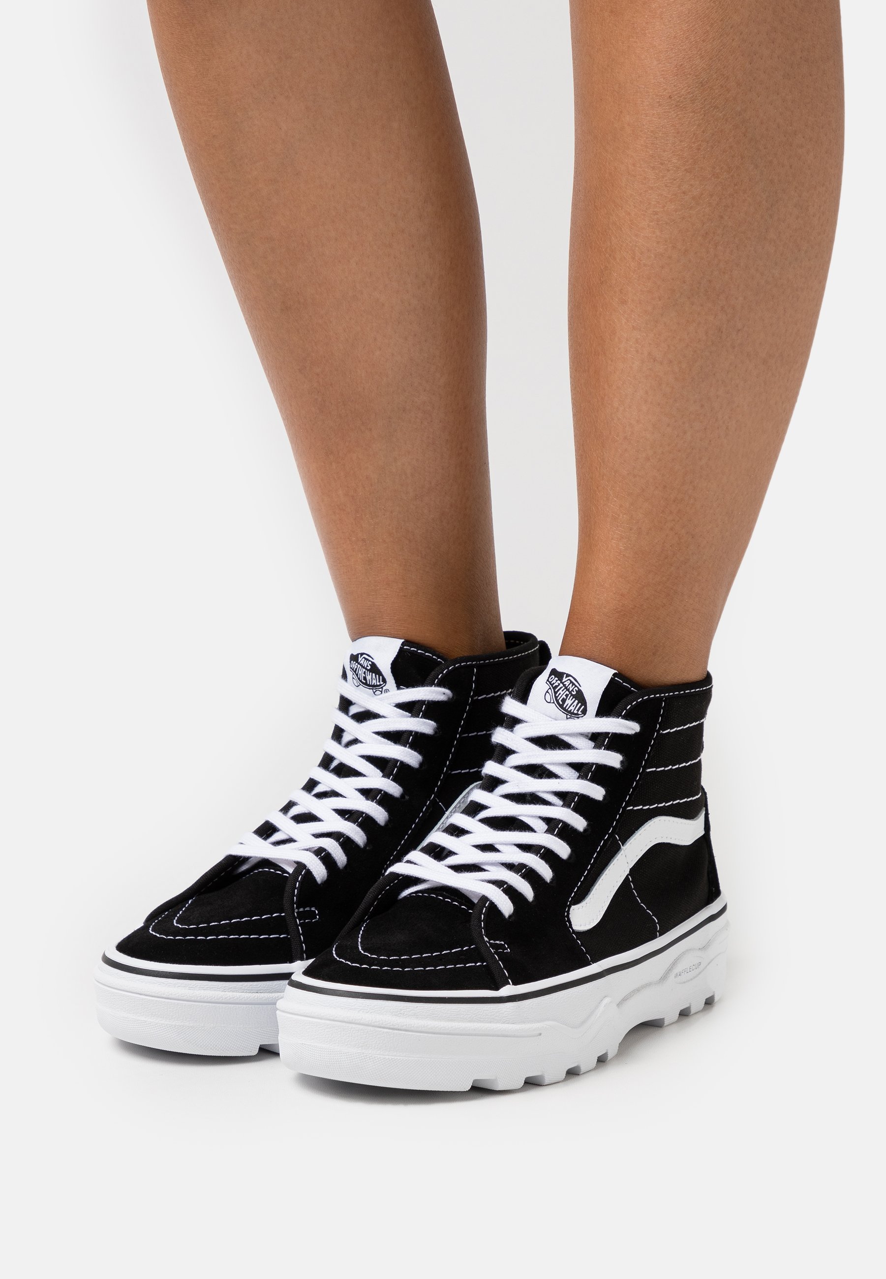 SENTRY SK8 HI - Zapatillas altas black/white/negro - Zalando.es