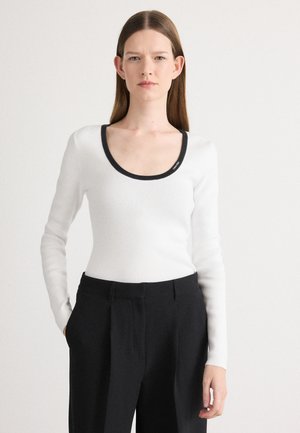 COLOR BLOCKED - Svetrík - black