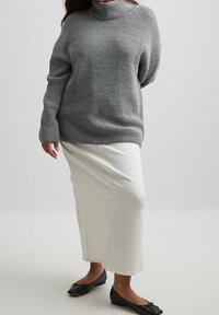 NA-KD Maglione - grey