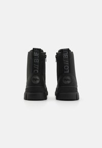 Buffalo NOVA - Botas de tornozelo com plataforma - black