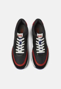 Camper DRIFT TWINS - Trainers - schwarz /rot