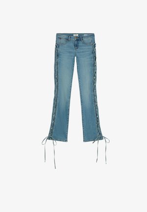 Wrangler, - Jeansy Bootcut