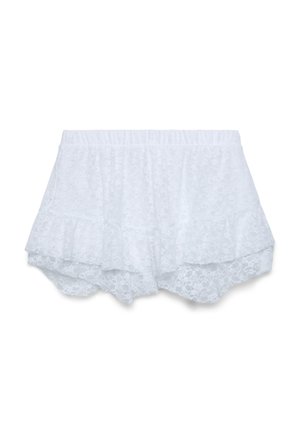 Weiße Spitzen-Shorts mit gestuftem Rüschenabschluss und elastischem Bund, zartes Blumenmuster durchgehend.