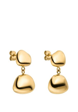 Paar goldene Ohrstecker mit zwei unregelmäßigen, glatten, kieselsteinförmigen Elementen, verbunden durch kleine Ringe, dargestellt auf schlicht weißem Hintergrund.