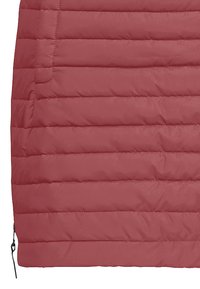 Rode puffer vest met horizontale quilted design, voorzien van een zijzak en een verstelbare koord aan de onderrand, gemaakt van een glad synthetisch materiaal.