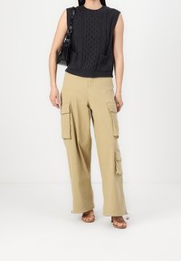 Vero Moda Strickpullover - black