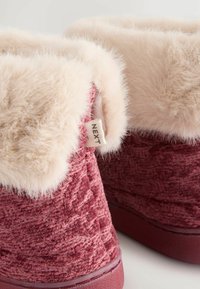 Next REGULAR FIT  - Papuci de casă - burgundy red