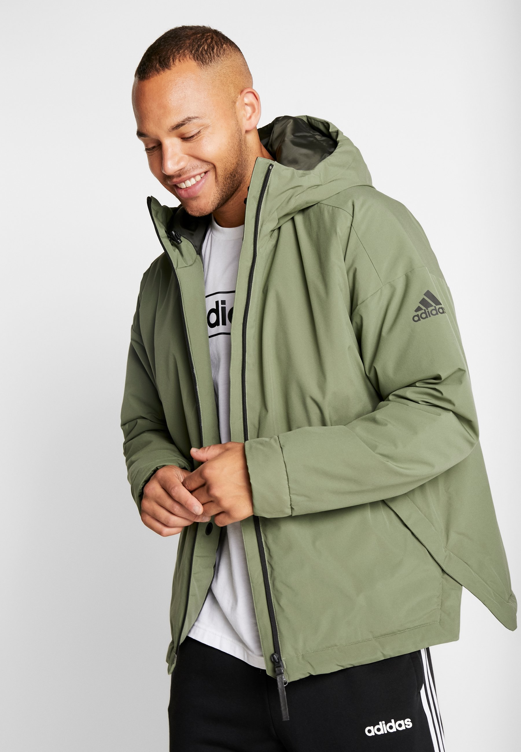 adidas Performance URBAN INSULATED Vinterjakke leggrn adidas Performance URBAN INSULATED Vinterjakke leggrn