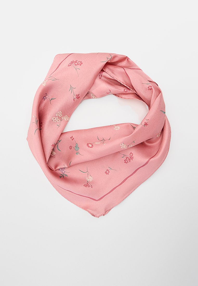 Rosa Seidenschal mit floralem Muster und kontrastierender Bordüre. Der Stoff hat eine glatte Textur und das Design umfasst zarte Blumen.