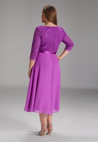 Swing Curve CURVE - Cocktailkjole / festkjole - purple