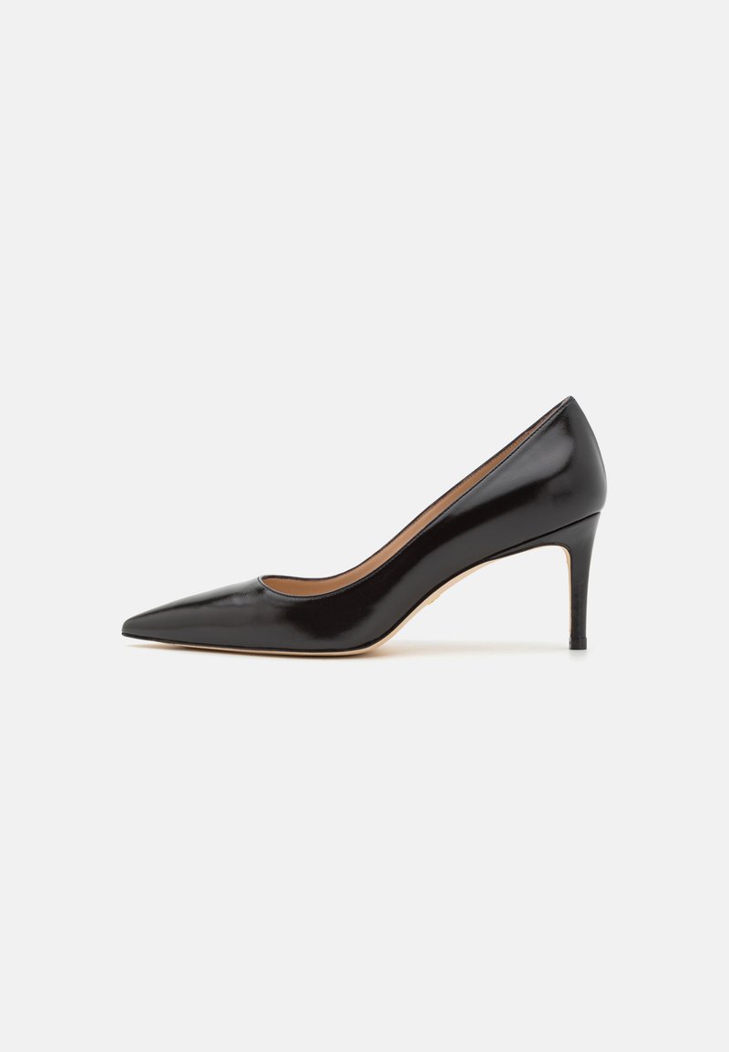 stuart weitzman high heels