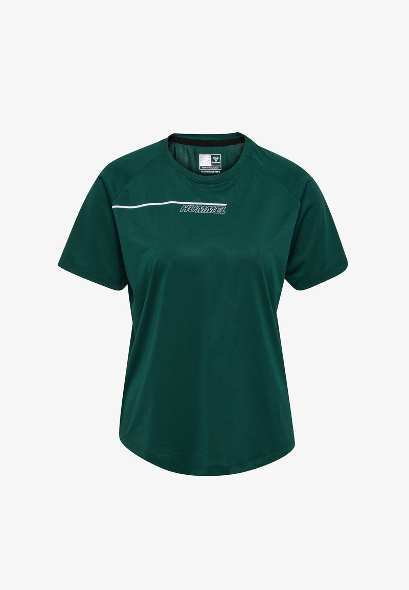Zielona sportowa koszulka z krótkim rękawem, okrągłym dekoltem, fakturowanym materiałem oraz białym logo na piersi.