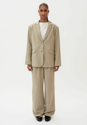 SIGNATURE - Pitkä takki - beige