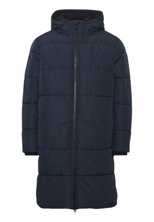 Abrigo de plumas azul marino con capucha, que presenta secciones acolchadas, un cierre frontal completo y puños elásticos en las mangas para mayor calor.