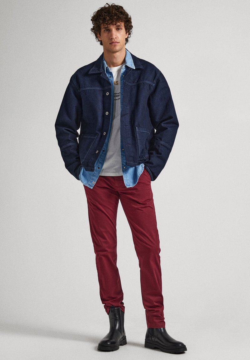 Pepe Jeans Chino donkerrood Pepe Jeans Chino donkerrood