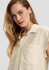 s.Oliver Hemdbluse - beige