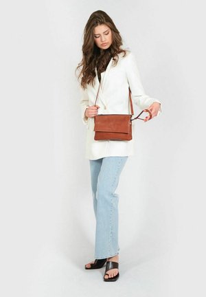 Still Nordic STILLANOUK CROSSBODY - Schoudertas - vintage brown