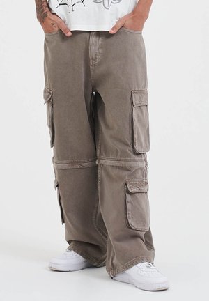 DRAG WITH REMOVABLE LEGS - Vaqueros boyfriend - beige