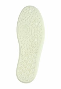 Die Gummisohle in Off-White-Farbe weist eine strukturierte Oberfläche mit geometrischen Mustern auf, einschließlich Sechsecken und Sternen, die für Halt und Unterstützung sorgen.