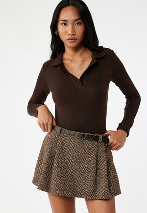 Polo - brown