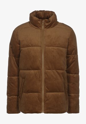 Brązowa kurtka puchowa z kordurowego materiału, z wysokim kołnierzem, poziomym pikowanym wzorem i zamkiem z przodu. Posiada dwie boczne kieszenie.