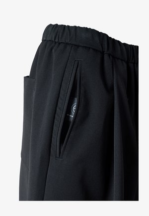 Elias Rumelis, LIXI - PANTS - Shorts - black