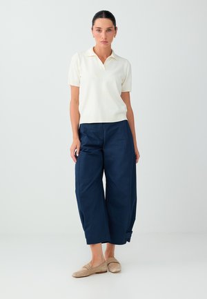 Jimmy Key, HEM DETAIL POPLIN TROUSERS - Pantalon classique - dark blue