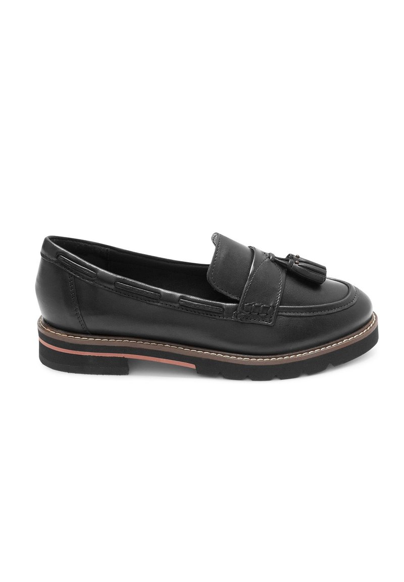 Must homme mustad nahast loafers, millel on lame tall ja mis on kaunistatud tassi aktsendiga ning kontrastsete õmblustega. Madala profiiliga disain ja sile pind.