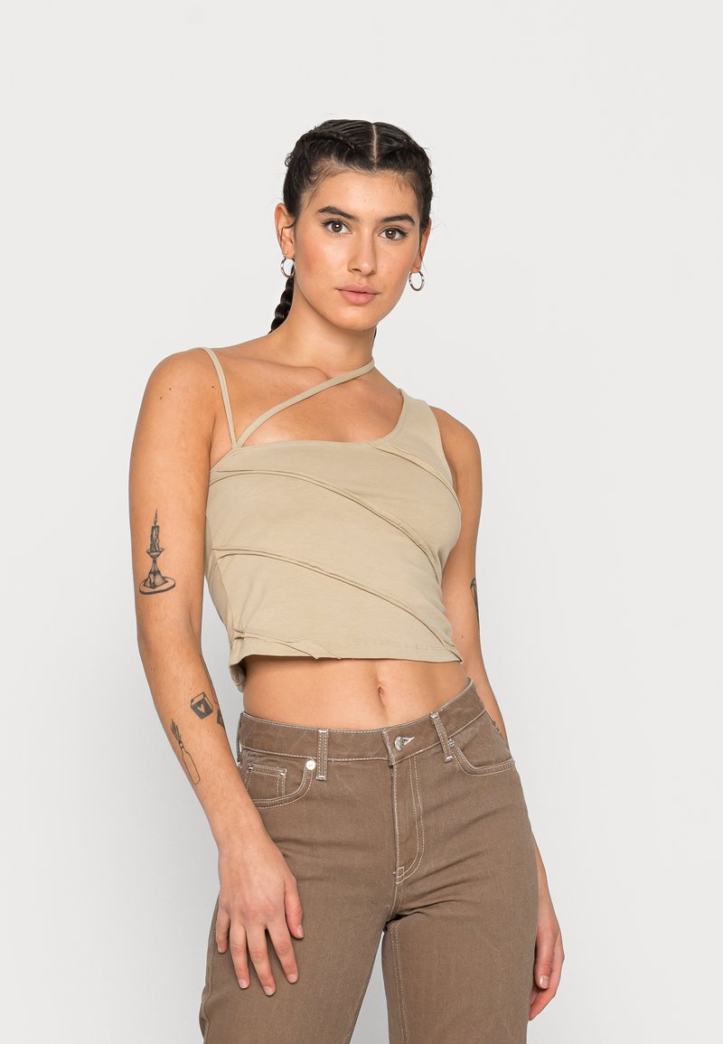 Damen T-Shirts | NA-KD ASYMMETRIC STRAP SINGLET Top beige - NY30785 Damen T-Shirts | NA-KD ASYMMETRIC STRAP SINGLET Top beige - NY30785