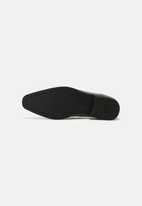 Pier One Sapatos sem atacadores - grey