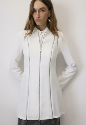 ZIPPERED - Korte frakker - white