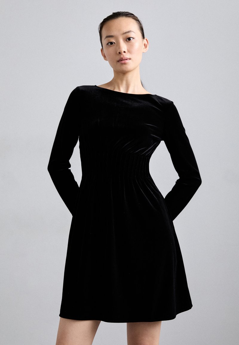 Emporio Armani VESTITO - Cocktailkjole - nero