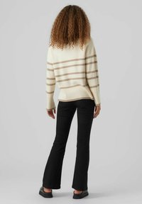 Vero Moda VMSABA LS O-NECK STRIPE GA NOOS - Maglione - birch