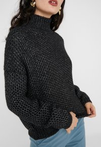 HUGO Maglione - mottled black