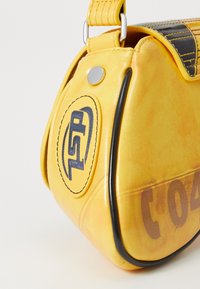 Diesel PLAY CROSSBODY - Mala a tiracolo - freesia yellow/jet black