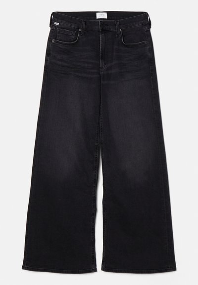 Black wide-leg jeans made of denim. Features a high waist, two front pockets, a button closure, and subtle fading details on the fabric.