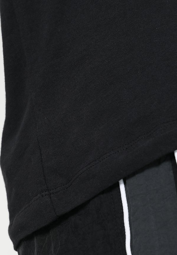 TEE CREW SOLID - Sports T-shirt2