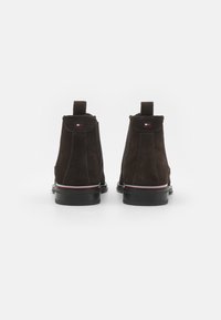 Tommy Hilfiger CORE CHELSEA - Bottines - dark coffee