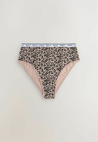 Bikini briefs med leopardmönster och en slät rosa undersida, med en vit märkeselastisk midjeband. Tillverkade av bomull med stretchpassform.