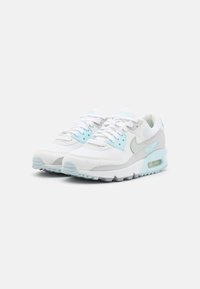 Nike Sportswear AIR MAX 90 - Sneakers low - white/light silver/glacier blue/wolf grey/summit white/photon dust